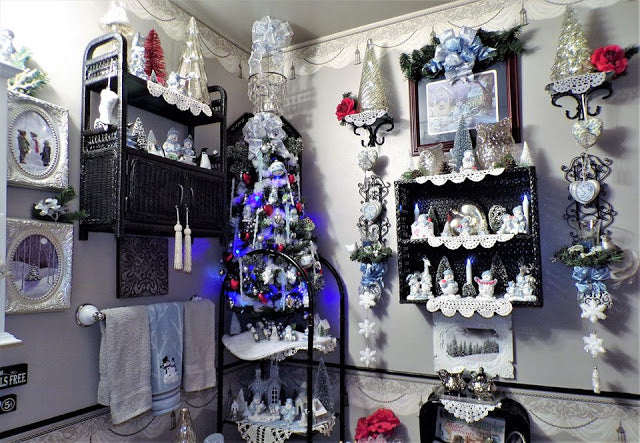 A Bit of Valentines In the Powder Room......