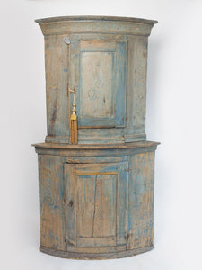 Antique 18th Century Swedish Corner Cabinet with original paint