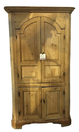 Estate Collection Corner Cabinet - 19th Century Country French