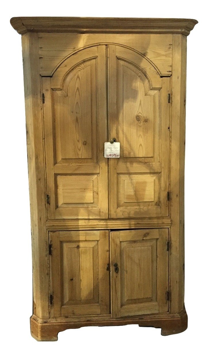 Estate Collection Corner Cabinet - 19th Century Country French